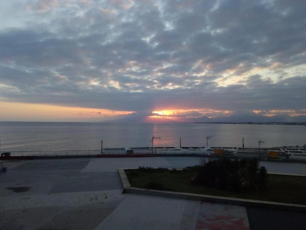 Apartamento estudio Acantilados Salou Bagian luar foto